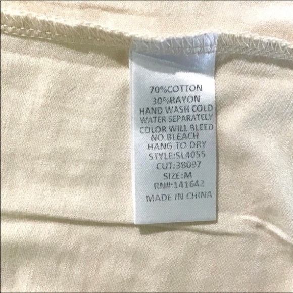 She & Sky Cold Shoulder Top Size M Lace Up V-Neck Long Sleeves Cream New NWT - Picture 8 of 8